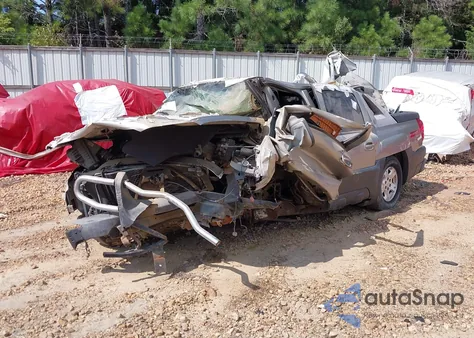 2003 Chevrolet Avalanche 1500 from USA, damaged, VIN 3GNEC13T73G233129